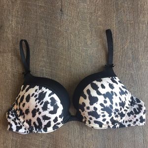 Victoria's Secret Miraculous Plunge Bra